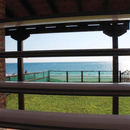 Panorama Beach House, 5 Meters To The Sea Perivolia Luaran gambar