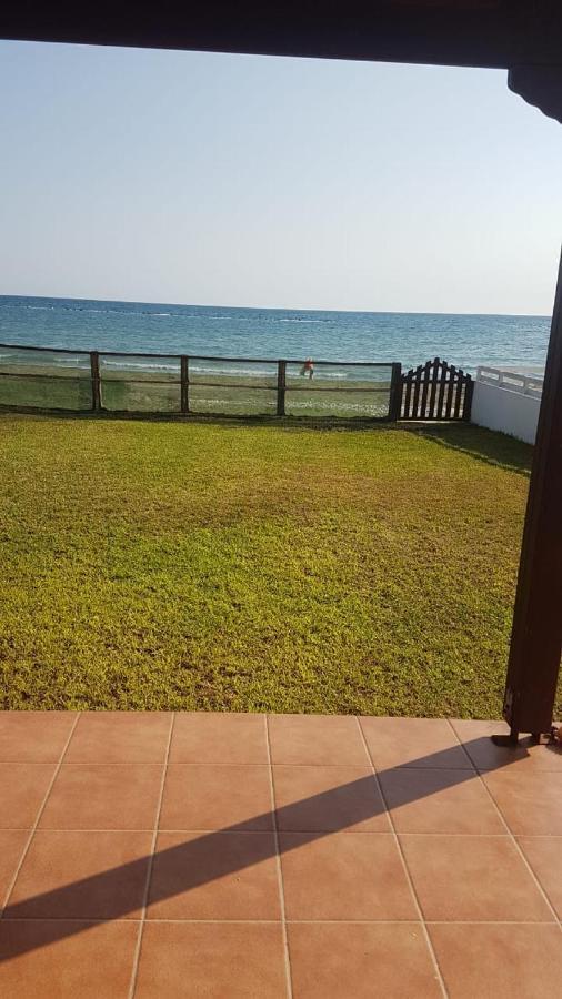 Panorama Beach House, 5 Meters To The Sea Perivolia Luaran gambar