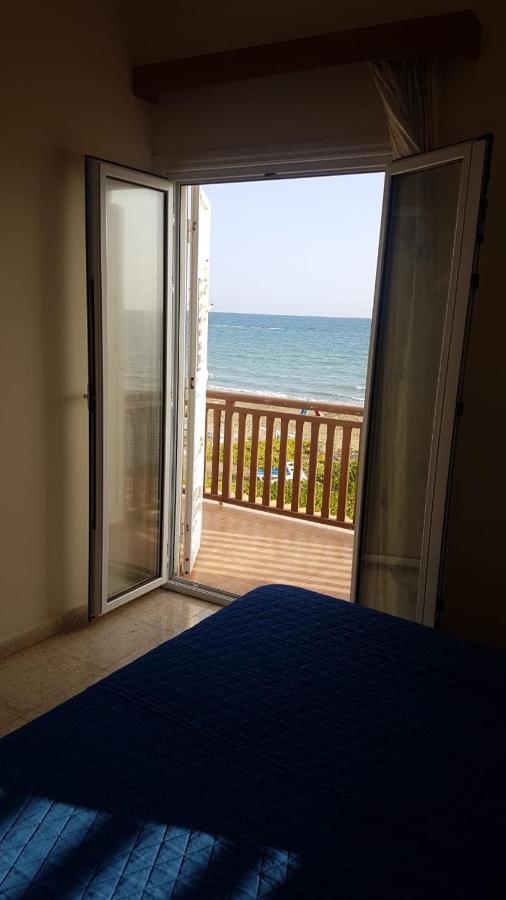 Panorama Beach House, 5 Meters To The Sea Perivolia Luaran gambar