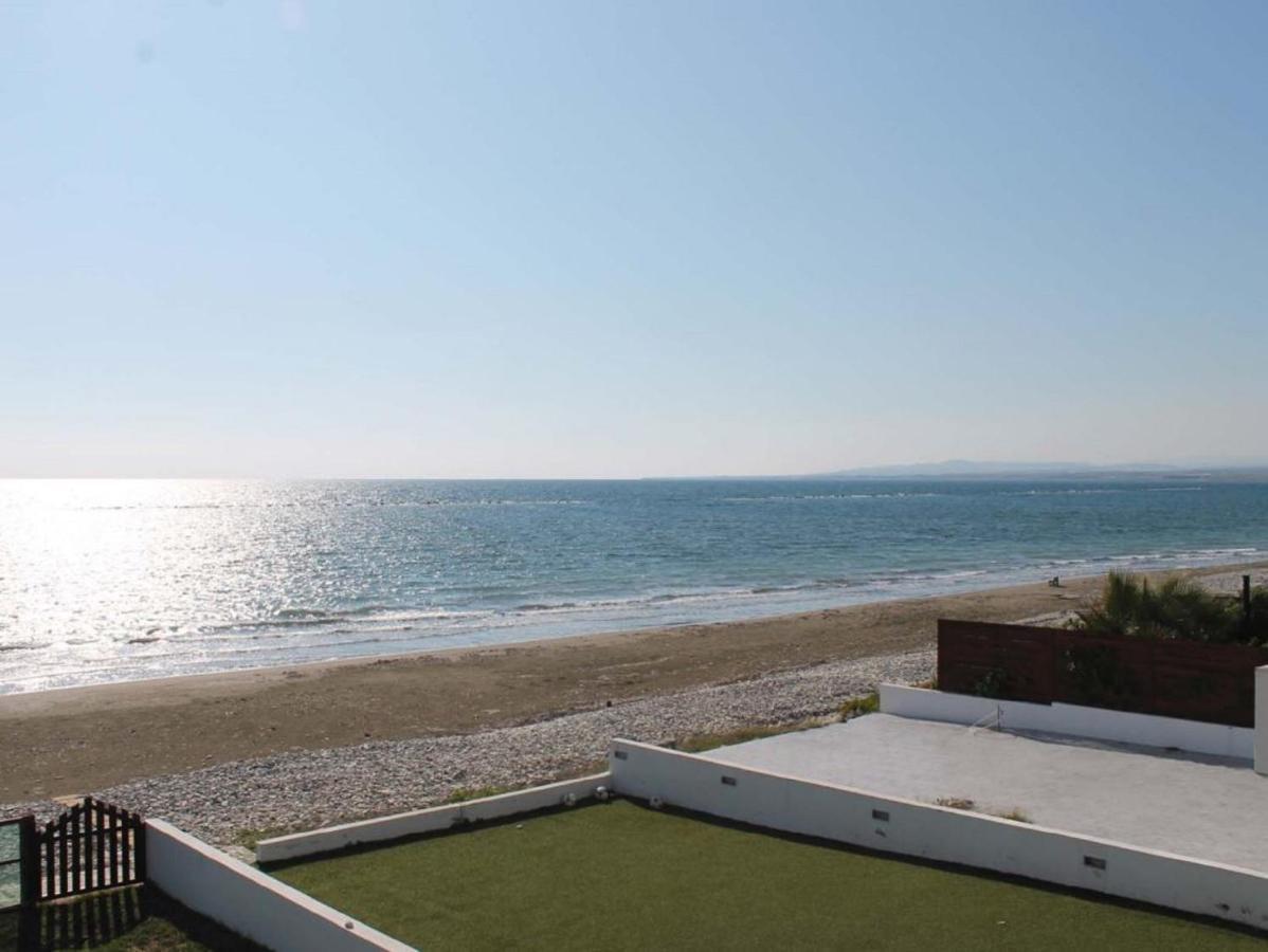 Panorama Beach House, 5 Meters To The Sea Perivolia Luaran gambar