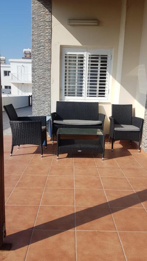 Panorama Beach House, 5 Meters To The Sea Perivolia Luaran gambar